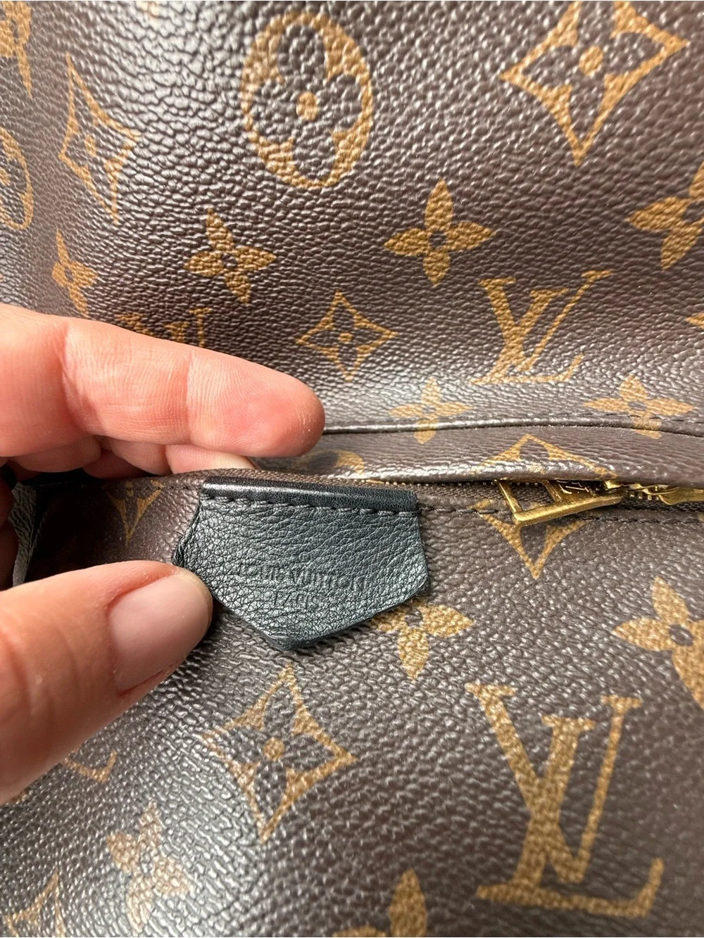 LV authentic backpack - Picture 8 of 11